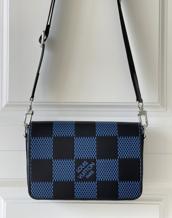 l0*is V*t0n studio messenger