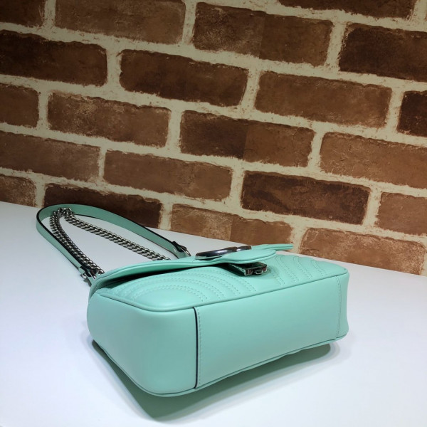 G*u*i gg marmont 22cm