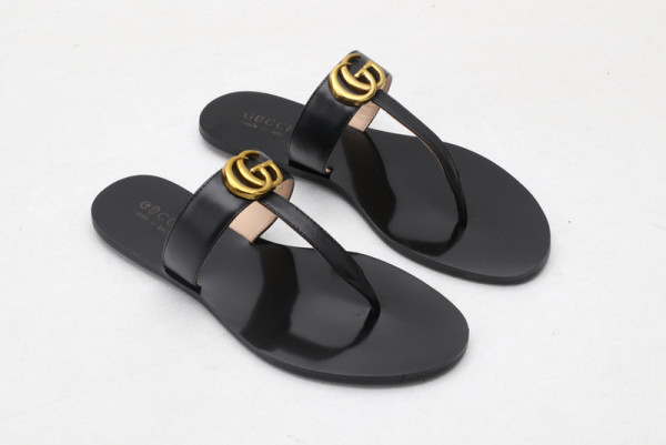 G*u*i leather thong sandal with double g