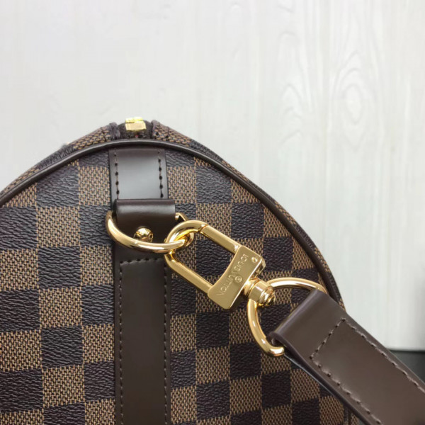 l0*is V*t0n keepall bandouliÈre 55