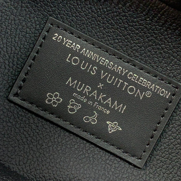 l0*is V*t0n tm nice nano