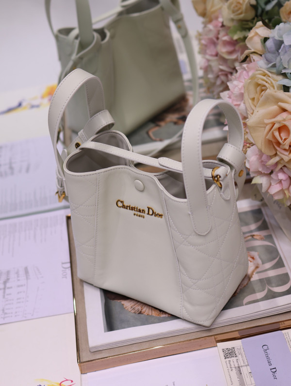 Diro Small Signature Bucket Bag - 21*19*11CM