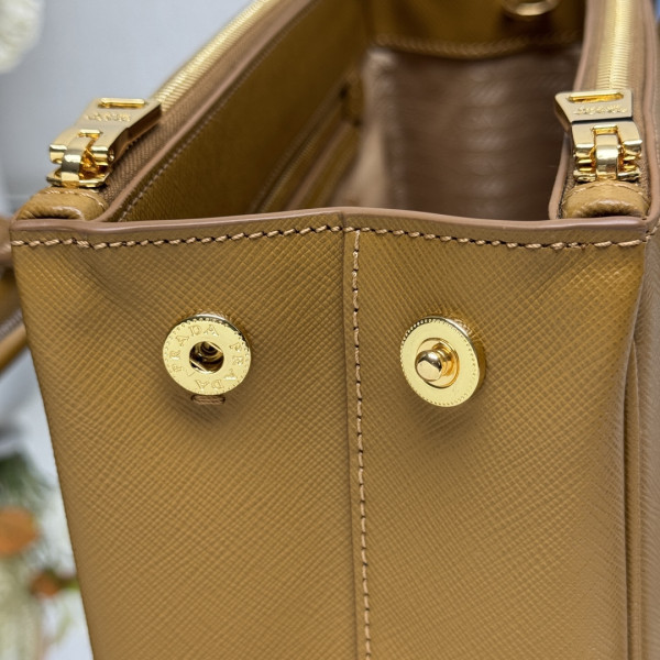 Pra*a medium galleria leather bag-28*20*12cm