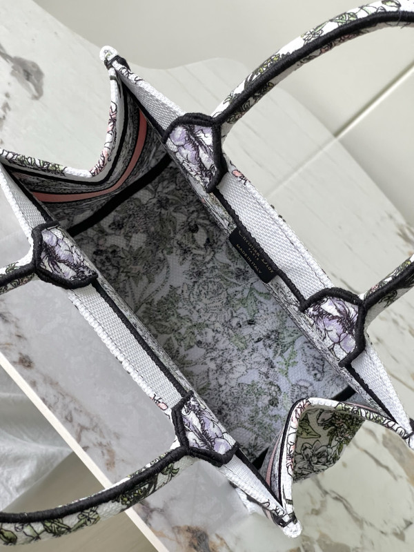 SMALL DIRO BOOK TOTE-26CM