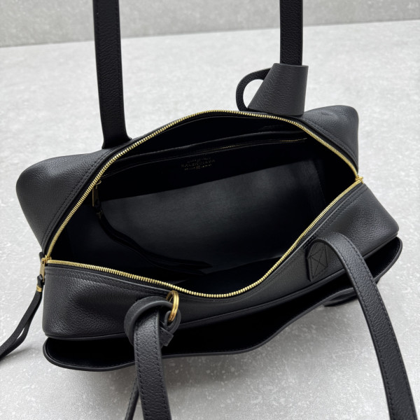 Ba*len*cia*ga carrie bowling bag - 34*12*12cm