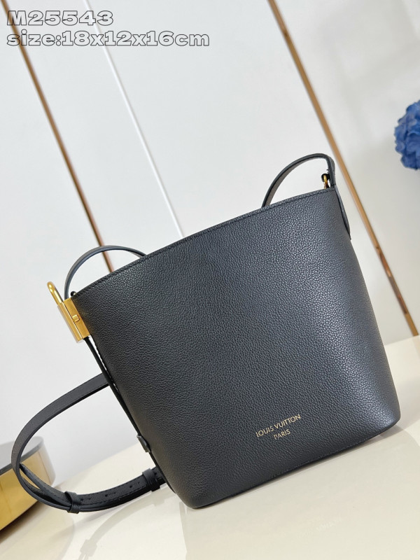 l0*is V*t0n low key all in bb